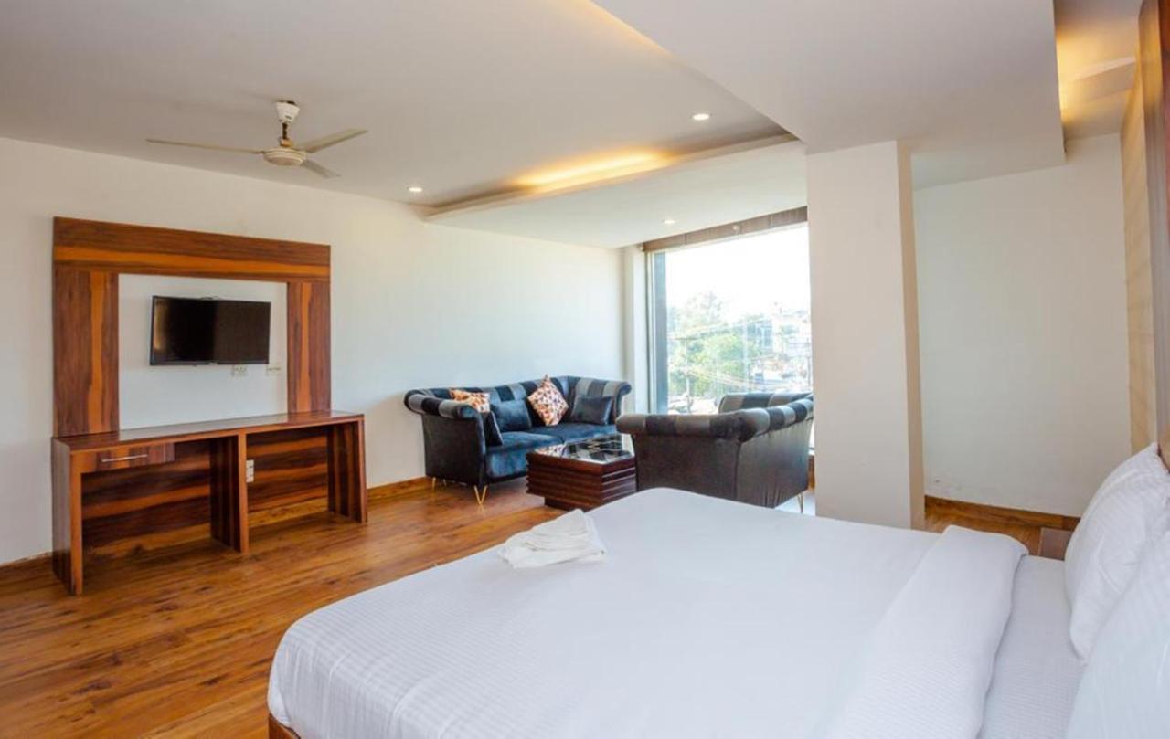 Hotel Doon Dehradun Exterior photo
