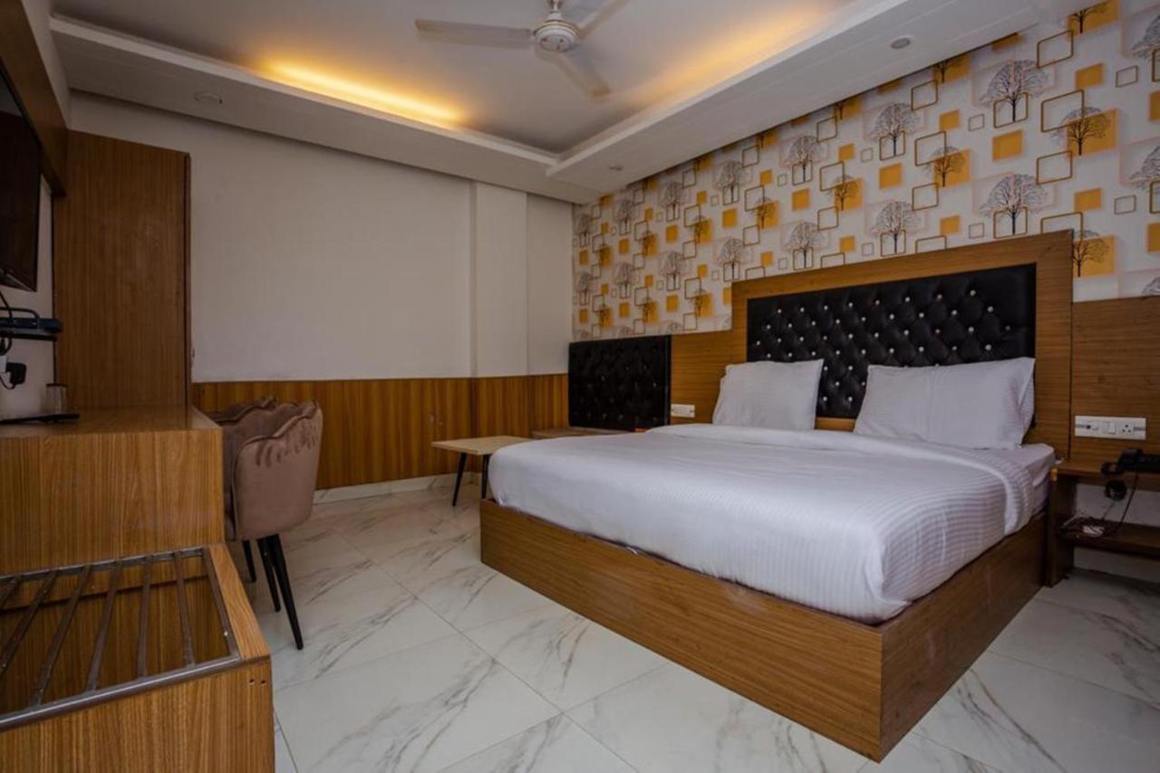Hotel Doon Dehradun Exterior photo