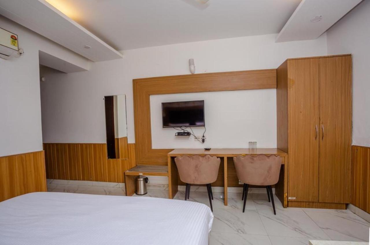 Hotel Doon Dehradun Exterior photo